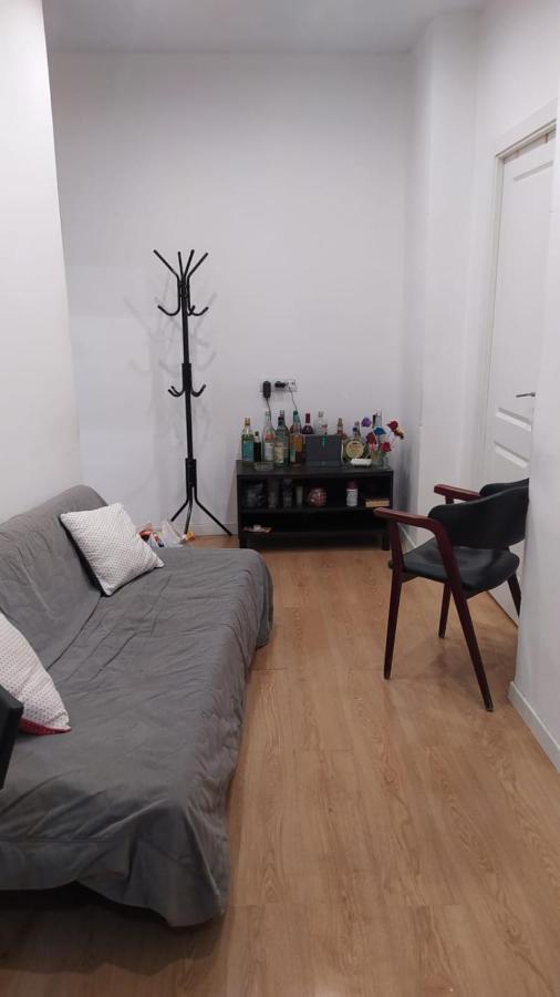 Apartamento 2 Dormitorios Cerca De Manuel Becerra Madrid Luaran gambar